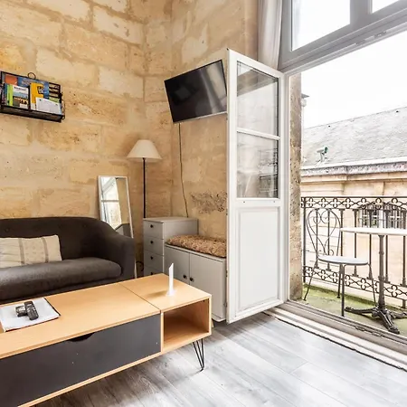 Le Balcon De Gabriel Place De La Bourse Appartement Bordeaux