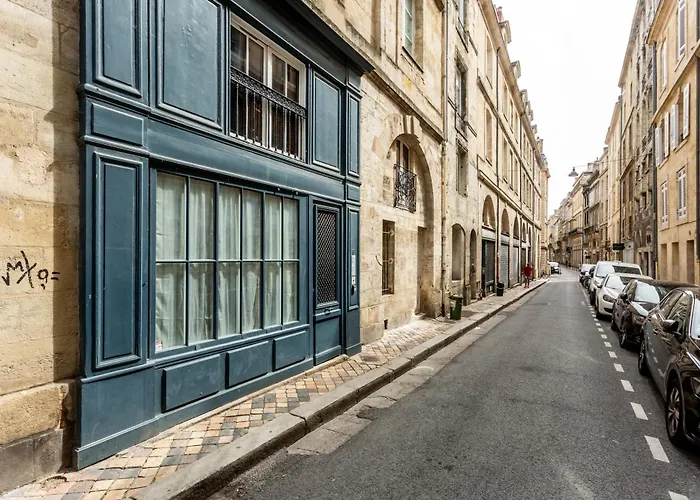 公寓 Le Balcon De Gabriel Place De La Bourse *